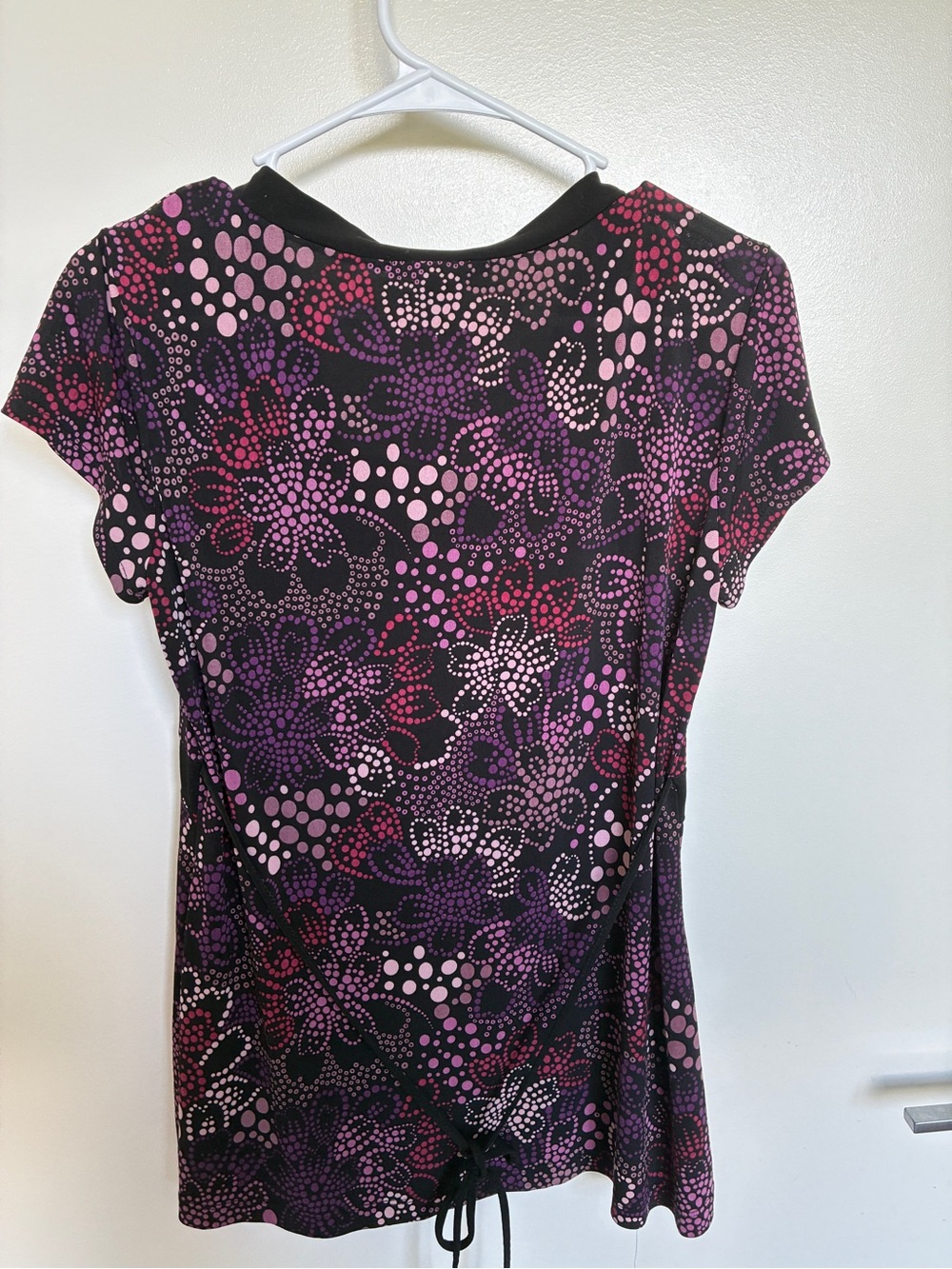 Suzie Couture Short Sleeve Blouse - Picture 2 of 14